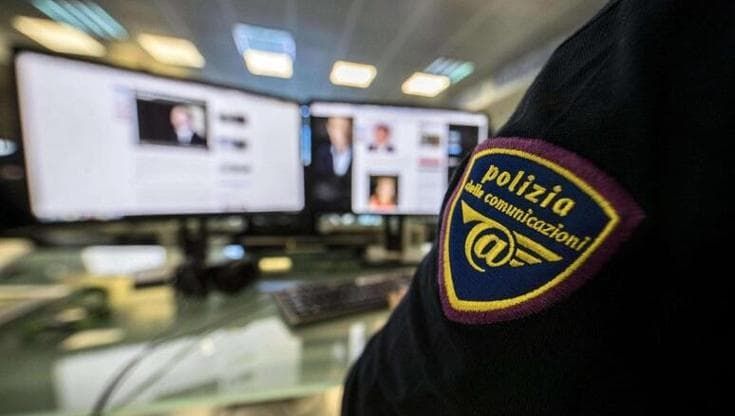Aveva foto di bambini scattate in spiaggia e 380 file di materiale pedo pornografico, arrestato