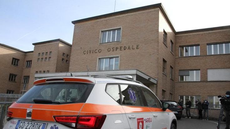 Codogno, accoltellò un ragazzo di 15 anni in piazza durante una rissa: arrestato diciassettenne