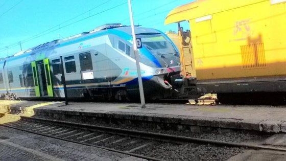 Ferrovia Trapani-Milo, Falcone contro il ministro Costa: "Tutto fermo da un anno per un parere"