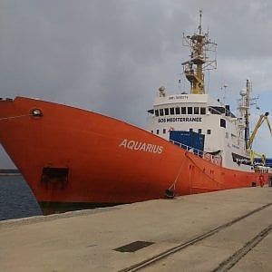 Chi deve accogliere i migranti? I porti possono essere chiusi? Le regole in 7 domande e risposte 