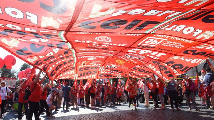 Cgil a Cinquestelle. “Il Pd ha dimenticato lavoro e diritti sociali”