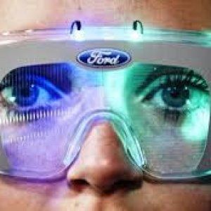 Ford, ecco la tuta che simula gli effetti negativi della droghe nella guida