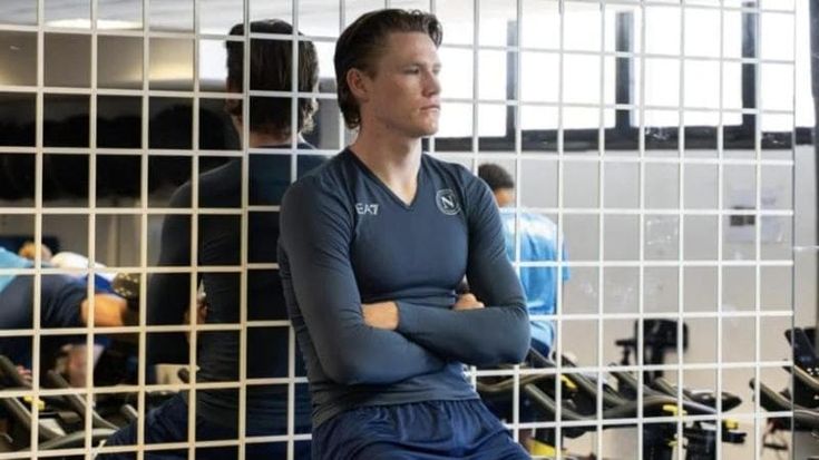 Napoli, Allegri solo contro la crisi. Ma è tornato McTominay
