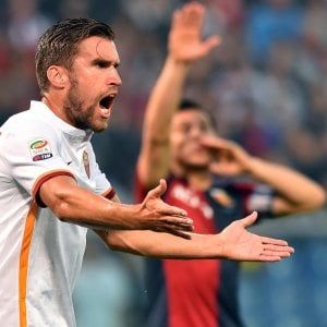 Roma, ora c'è una carta in più. Strootman: "Ringrazierò con i fatti"