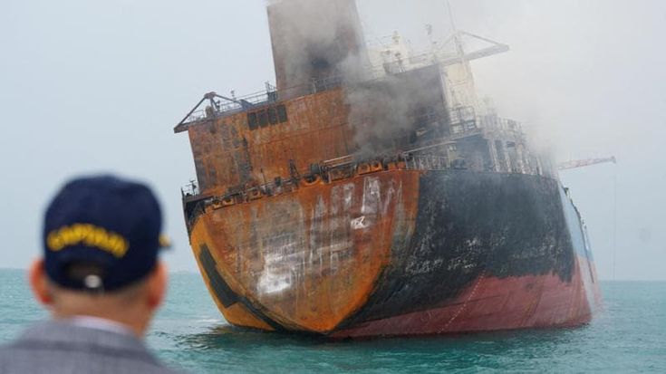 Il Golfo è in fiamme: colpite navi e infrastrutture. L’Idf risponde sul nucleare