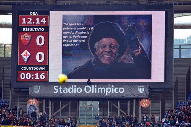 La Roma ricorda Nelson Mandela