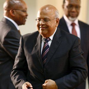 Il balletto sul ministro delle Finanze manda il Sudafrica sulle montagne russe