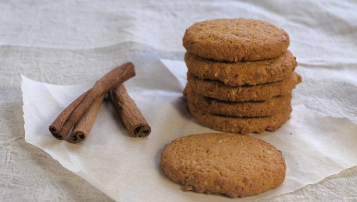 Biscotti di cereali alla cannella