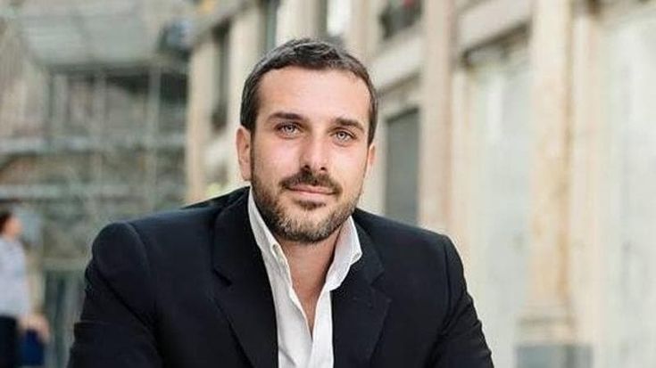 Napoli, due nuovi assessori in giunta. Il Pd indica Di Pietro. Pronto a entrare anche Puca