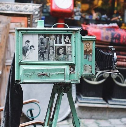 Dal telefono vintage al vinile: un hashtag per raccogliere gli scatti nostalgici