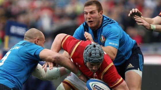 Rugby, l'Italia illude e poi crolla. Il Galles domina la ripresa e vince 33-7