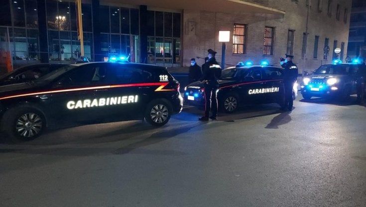 Brescia, evade dai domiciliari e litiga con il padre che muore in bagno: 50enne accusato di omicidio preterintenzionale