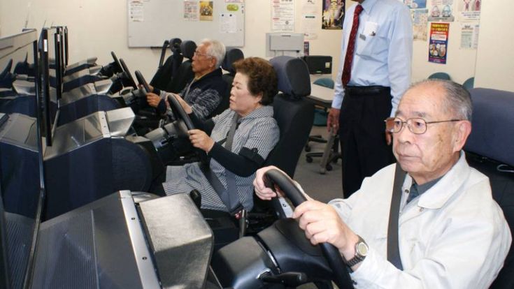 Il Giappone trema per i nonni alla guida