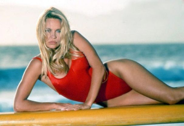 Pamela Anderson, non solo 'Baywatch'. I 50 anni dell'attrice, mamma, imprenditrice e animalista 