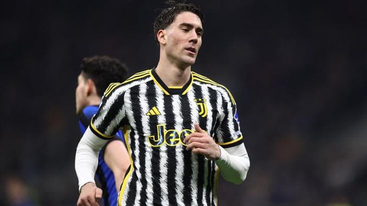 La Juve perde Vlahovic, niente Udinese per il serbo. Al suo posto Milik