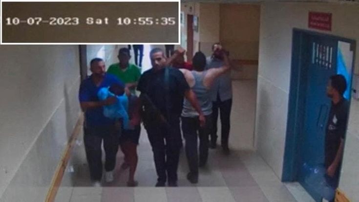 Gaza, l’esercito israeliano pubblica il video che accuse Hamas: “Ostaggi portati nell’ospedale al-Shifa”