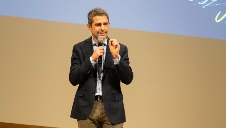I sindaci in campo, Pd e Pizzarotti puntano su una schiera di primi cittadini. Ecco i nomi in lista