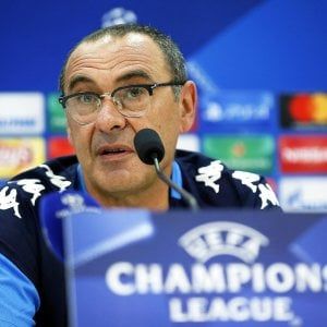 Napoli, Sarri: "Scordiamoci l'andata, a Nizza ci giochiamo la stagione"