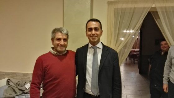 Di Maio e la foto col fratello del pentito della Terra dei Fuochi