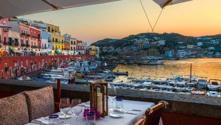 Pronti, si attracca: la meta è gourmet