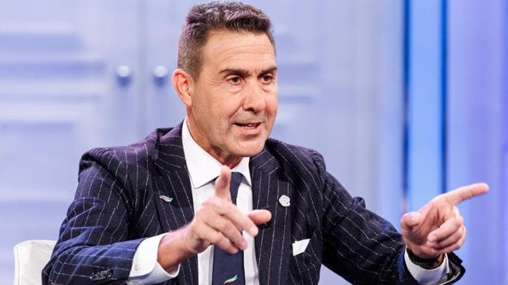 Sondaggi politici: continua il calo di Vannacci, salgono Forza Italia e Lega