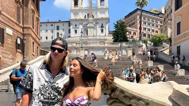 Haaland, vacanze romane tra tagliatelle, lasagne e bolliti per la stella del City: "Oh my god"