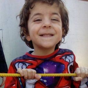 Tragedia di Carnevale, martedì l'addio di Bologna al piccolo Gianlorenzo. Sarà lutto cittadino