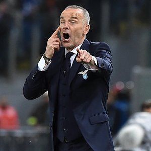 Lazio, Pioli: "Napoli troppo forte, non avrei sospeso il match"