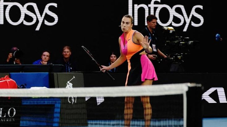 Sabalenka e Svitolina, antipatia a rete: foto separate prima del match e niente saluto alla fine