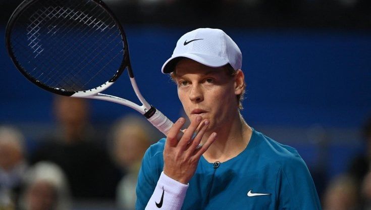 Sinner batte Bonzi a Rotterdam, ora la rivincita con Tsitsipas