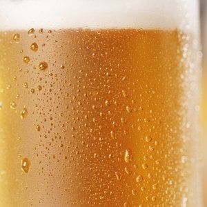 Birra e lockdown, gli italiani si adattano: gli acquisti online cresciuti del 19% 