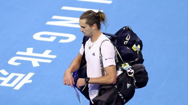 Zverev perde con Djokovic a Pechino, Sinner allunga il suo periodo da numero 1