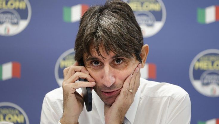 La bagarre Donzelli-Pd su Cospito finisce al Giurì d'onore. L'esponente Fdi: "La sinistra sta con lo Stato o coi terroristi?". I dem: "Vergogna. Si scusi Meloni e Nordio riferisca in Aula"