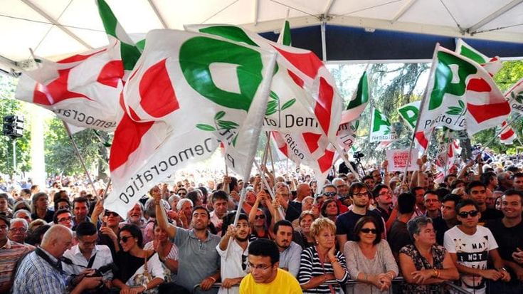 Tessere e “signorini”, scintille e accuse nel Pd sul futuro del partito