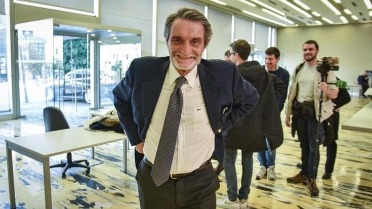 Classifica sulla sanità, i medici contro Fontana: “La Lombardia è assente ai tavoli nazionali”