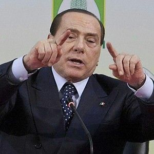 Caso Geithner, la procura di Roma apre fascicolo sul complotto anti-Berlusconi