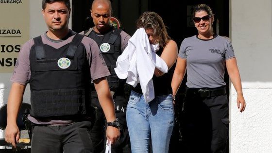 Brasile, confessa anche la moglie dell'ambasciatore greco. La polizia: "È lei la mente dell'omicidio"