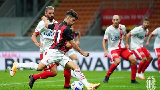 La notte romantica di Berlusconi e Galliani: il Milan ne fa quattro al Monza