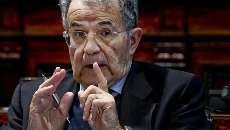 Prodi sul congresso Pd: "Finora più schermaglie che contenuti, Serve segretario forte"