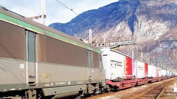 Autostrada ferroviaria alpina tra orbassano e Lione, 100 posti a rischio