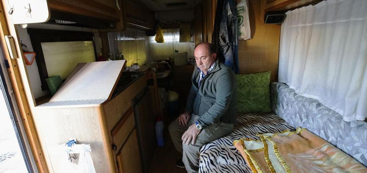 con 300 euro al mese sono costretto a