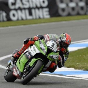 Superbike, Gp Inghilterra; Giugliano in Superpole: ''Dedicata alla famiglia di Antonelli''