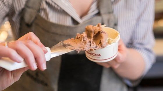 A Roma la gelateria che sembra un salotto
