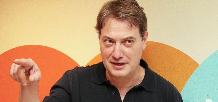 Parte la tv di Sky e Fox, protagonista Corrado Guzzanti
