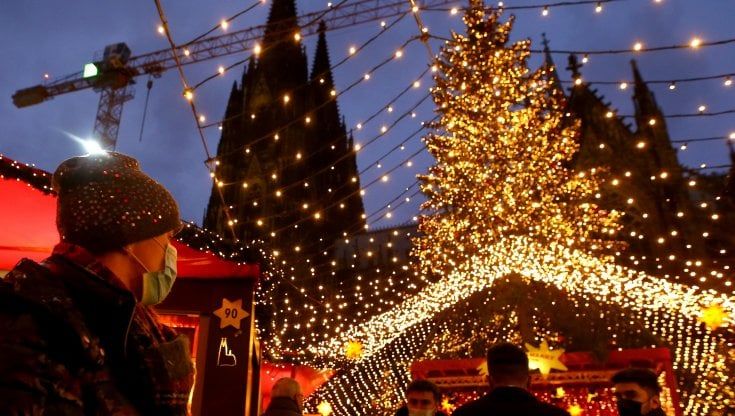 Natale con la mascherina, la linea dura di Musumeci