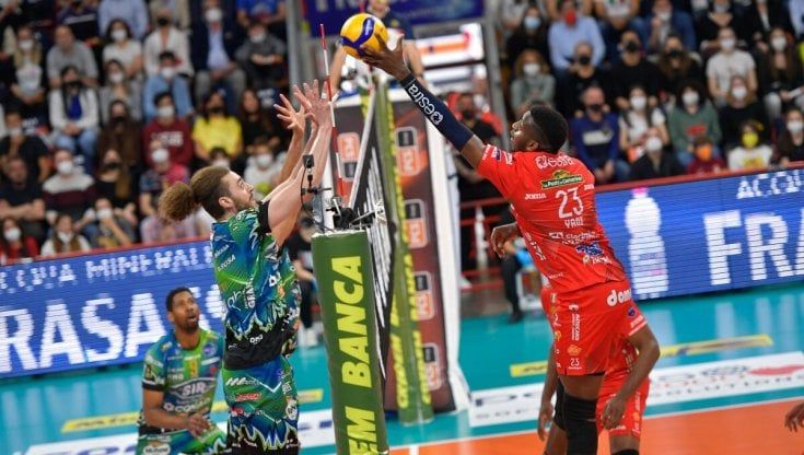 Volley, finale scudetto: Perugia accorcia su Civitanova, serie sul 2-1, si va a gara-4