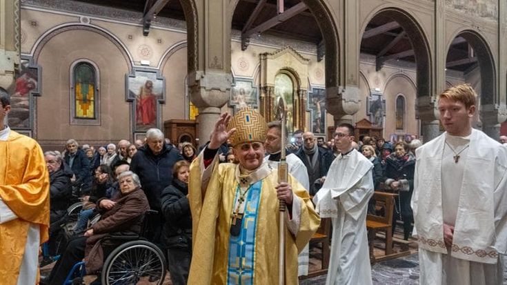 San Valentino, l’arcivescovo Delpini scrive agli innamorati: “Fare i conti con il disincanto”