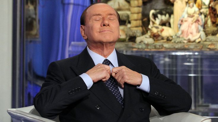 Berlusconi, il condannato dal Presidente è un macigno soltanto italiano