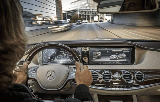 Classe S 500 Plug-in Hybrid, cavalli puliti