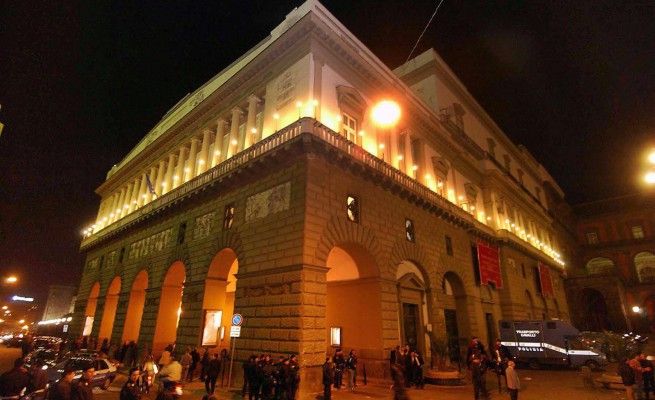 San Carlo senza pace, salta "Il barbiere di Siviglia"